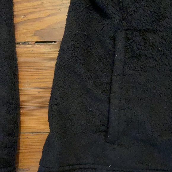 North Face 3/4 Zip Sweatshirt - Picture 4 of 5